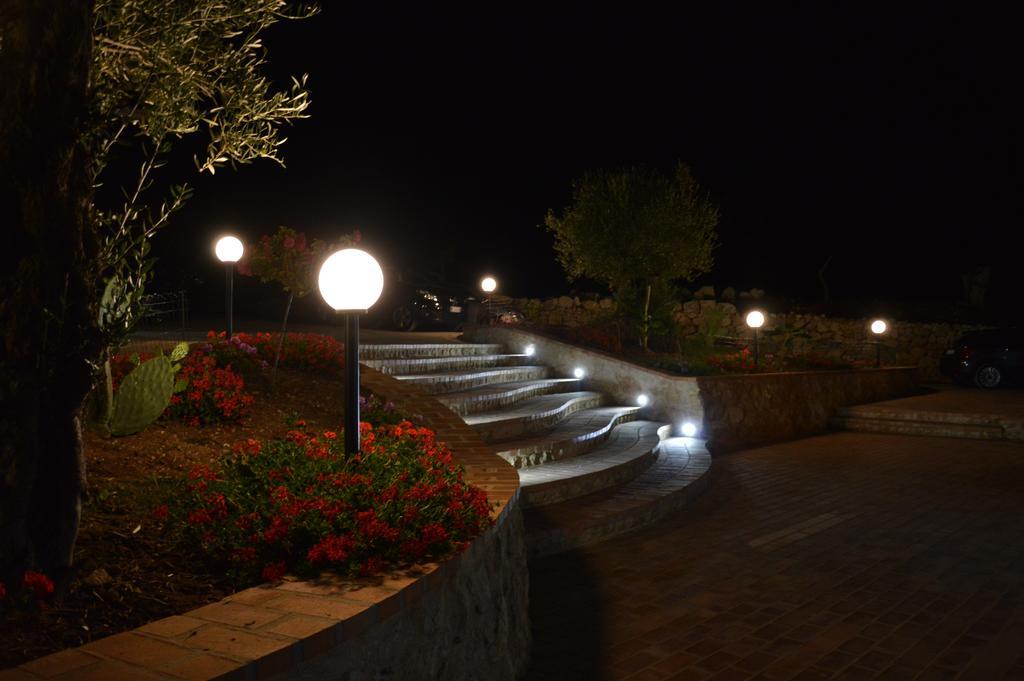 Azienda Agrituristica Carida Zaccanopoli Ngoại thất bức ảnh